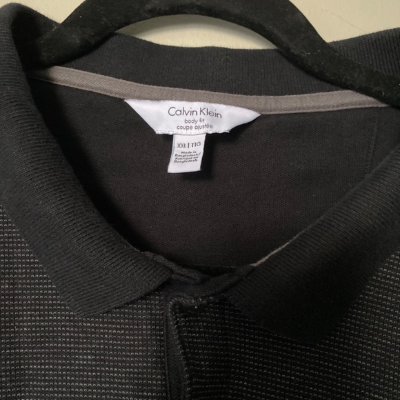 - Calvin Klein body fit polo shirt XL - Picture 3 of 5